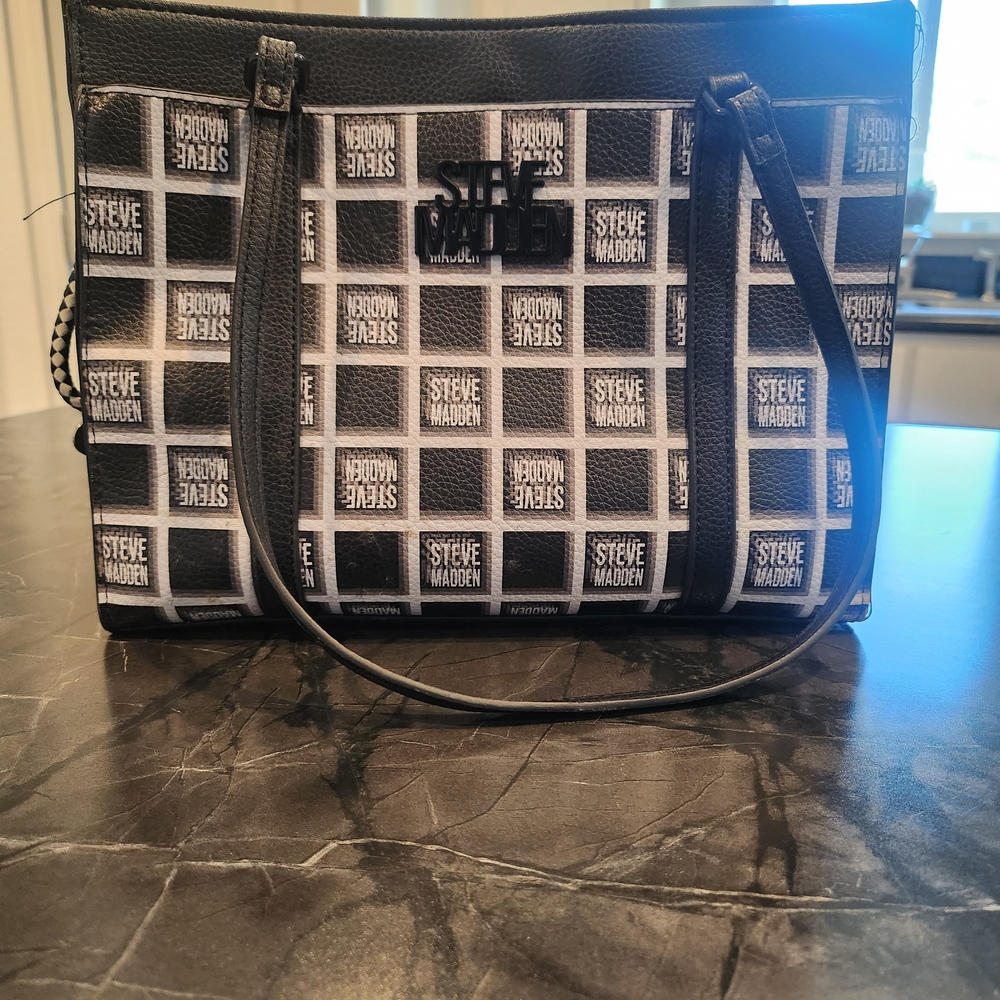 Steve Madden Black and White Geometric Tote